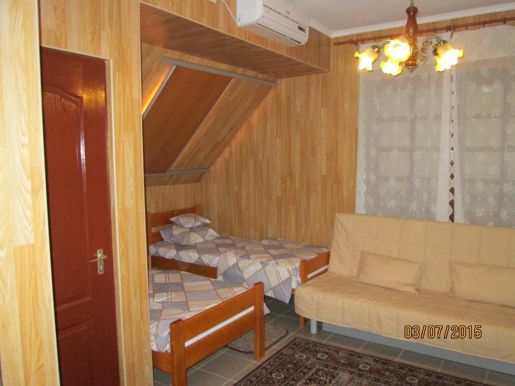 Kisherceg Szallashely Budapest Phòng bức ảnh
